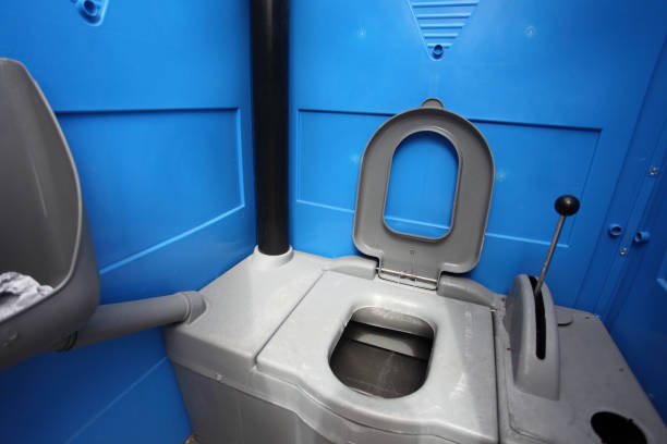 Best Luxury portable toilet rental  in Inglenook, CT